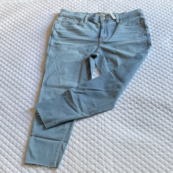 Madewell High Rise Skinny Crop Jeans - Picture 3 of 8